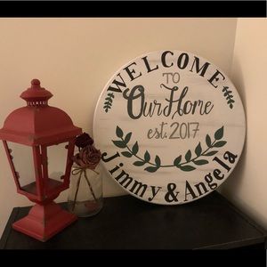Rustic Name Sign - Circle Wood